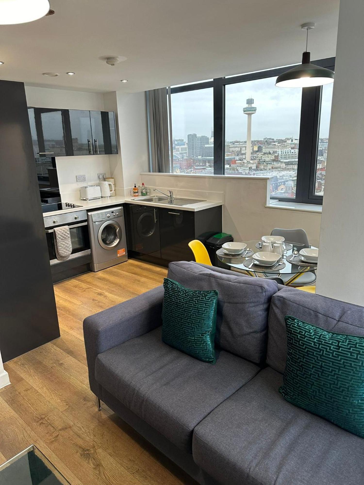 Stunning City View Apartment By Central Stay Ливерпуль Экстерьер фото